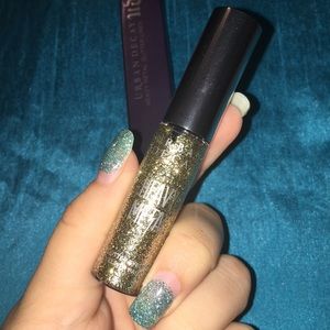 Urban Decay Heavy Metal in Midnight Cowboy